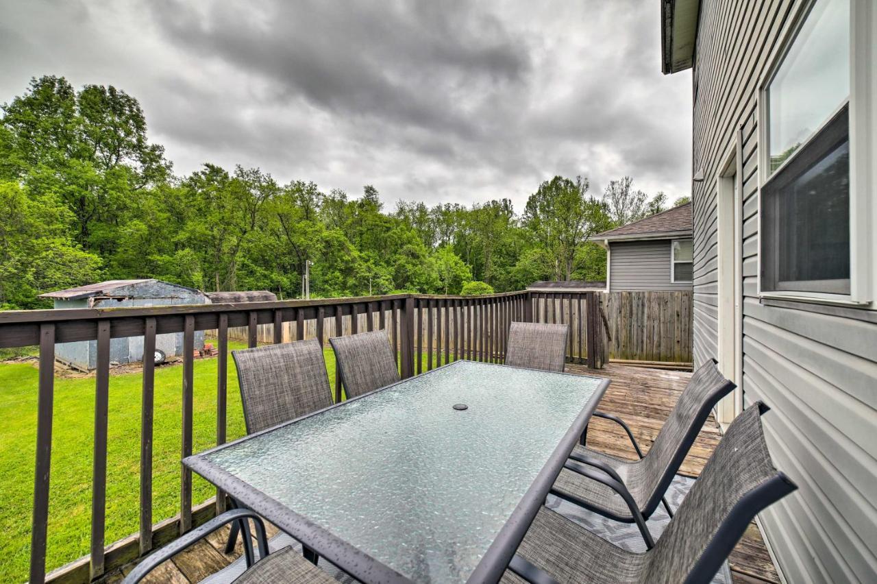 Morgantown Home With Deck About 2 Mi To Wv University! Екстериор снимка